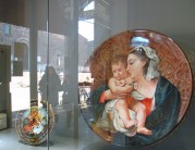 ceramica artistica faentina, Madonna con Bambino