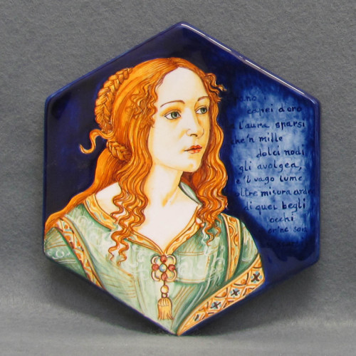 Ritratto di donna rinascimentale su maiolica Ritratto di donna rinascimentale su maiolica