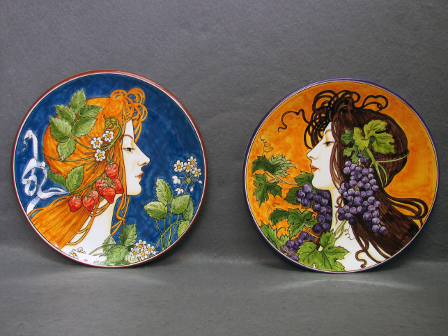 Piatti in ceramica in stile Liberty Piatti in ceramica in stile Liberty