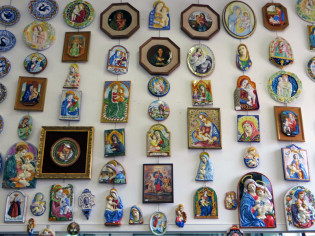 Hand painted ceramic madonnas Hand painted ceramic madonnas