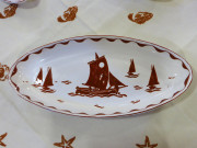 Servizio per il pesce in ceramica color ruggine Servizio per il pesce in ceramica color ruggine