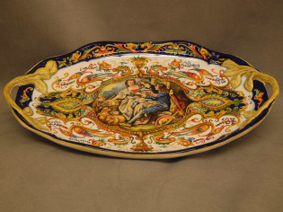 Italian Pottery tray, Raphaelesque style
