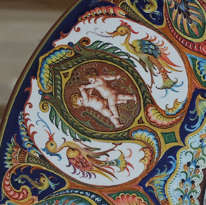 example of decoration with Raphaelesque, Faenza artistic ceramics