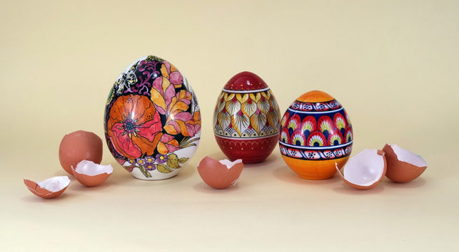 uova pasqua 2020 in ceramica, composizione