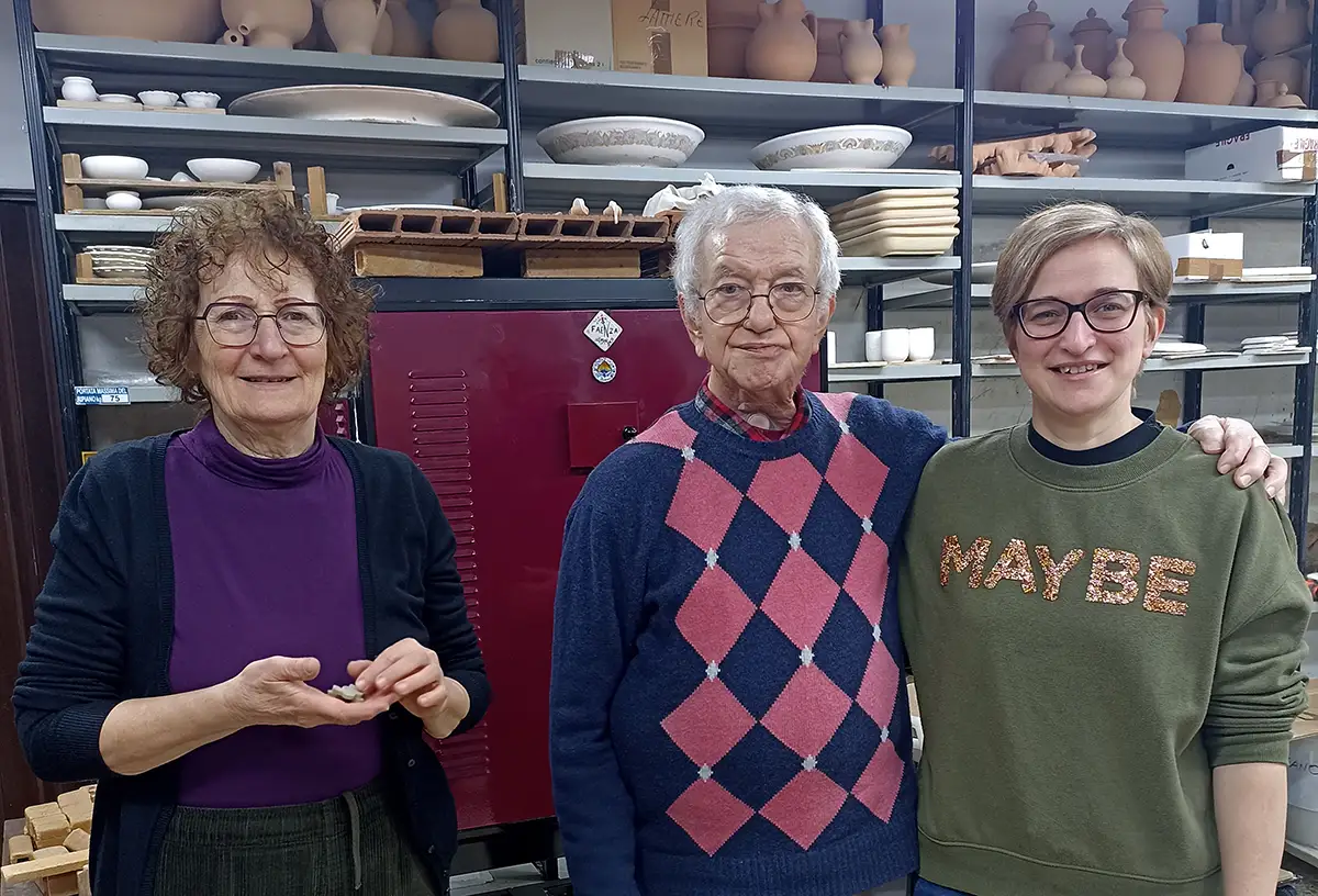 Laura, Gino ed Elisa, ceramisti di La Vecchia Faenza