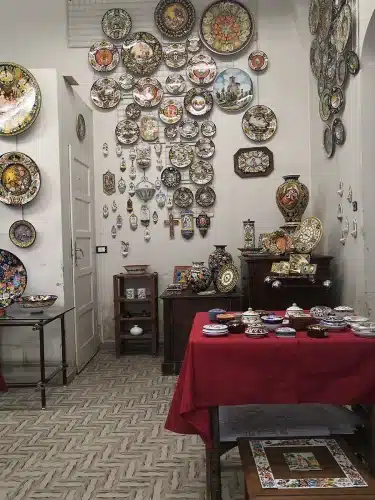 scorcio della bottega ceramica Laura Silvagni