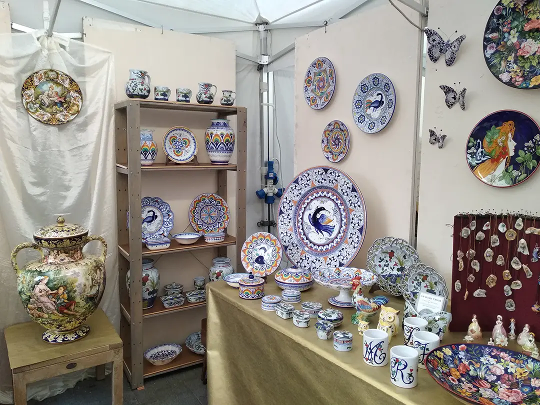 ceramiche di Faenza allo stand Argillà 2022